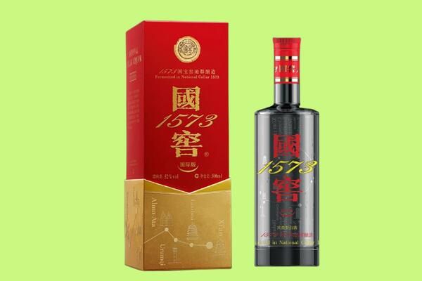 晋城泽州县回收国窖1573.jpg